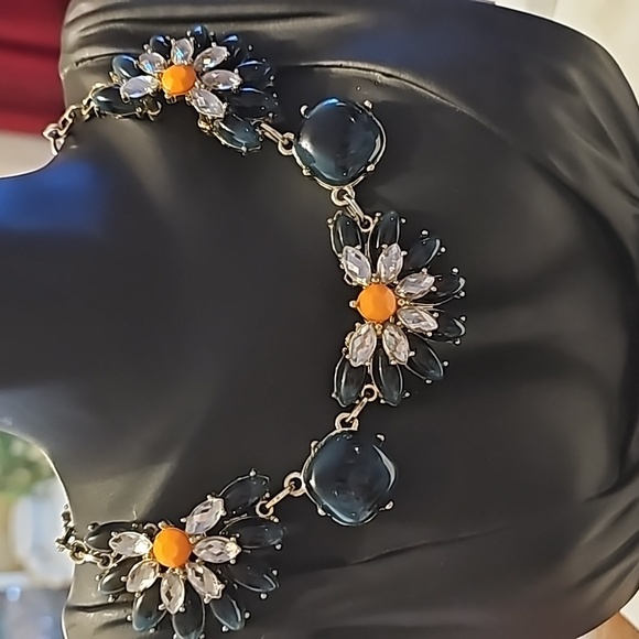 Jewelry - J. CREW Bib Necklace